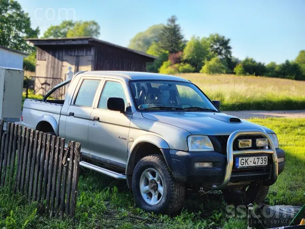 Mitsubishi Pārdod apvidus auto, ejošs, bez dokumentiem ...