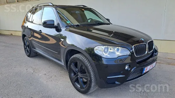 BMW Izcils auto tikko no Vācijas BMW X5 3.0D (180kw -