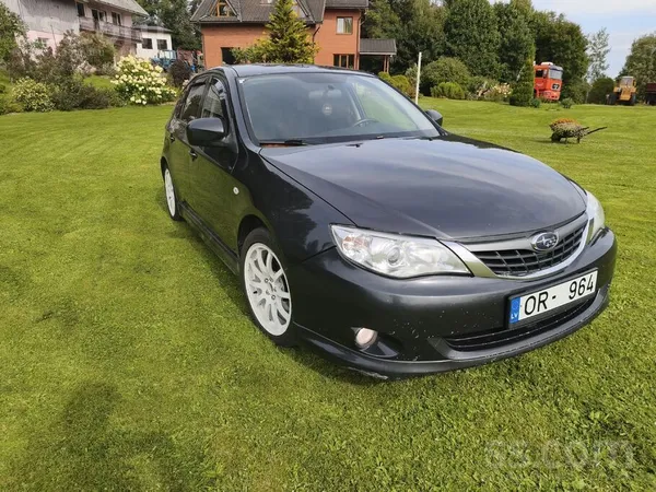 Subaru Labs uzticams ģimenes auto. Pedejos tris gadus int