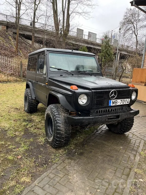 Mercedes Pārdodu īstu bezceļu auto. 4x4, pazeminātie, bloķi
