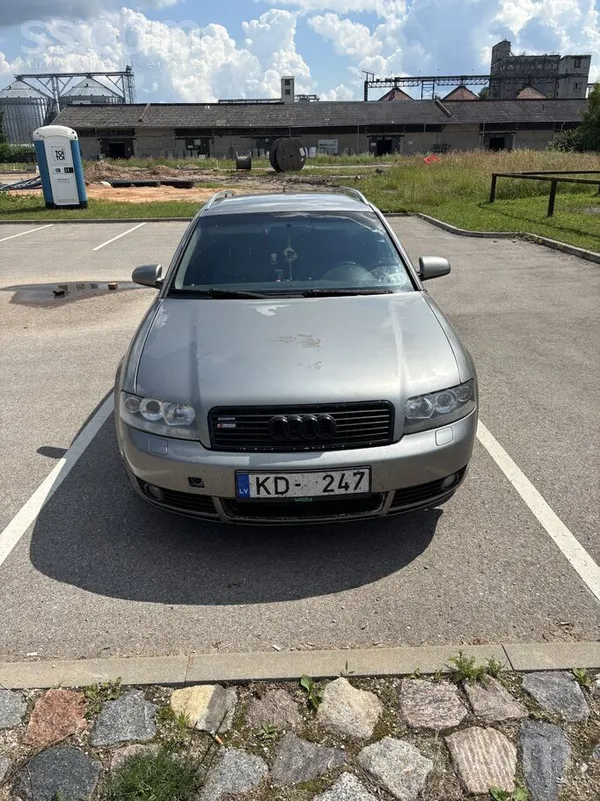 Audi Pardodu audi a4b6 2.5 dizelis pilnpiedzina manuala