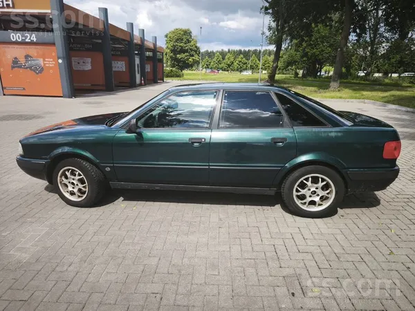 Audi Ауди 80 1994 год 1.9 турбодизель зарекомендовал се