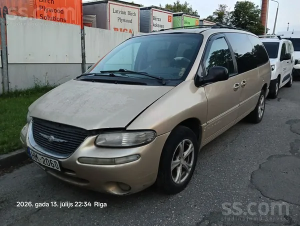 Chrysler Pārdodu ejošu Grand Voyageri. 3.8 benzīns/gāze, au