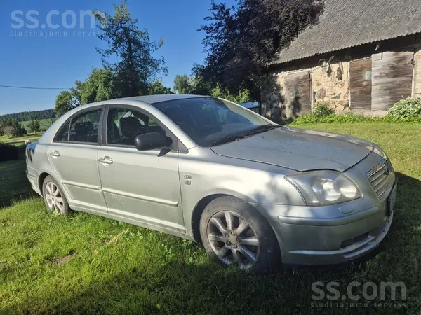 Toyota Pārdodu bez tehniskās skates. Vairāk informācija z