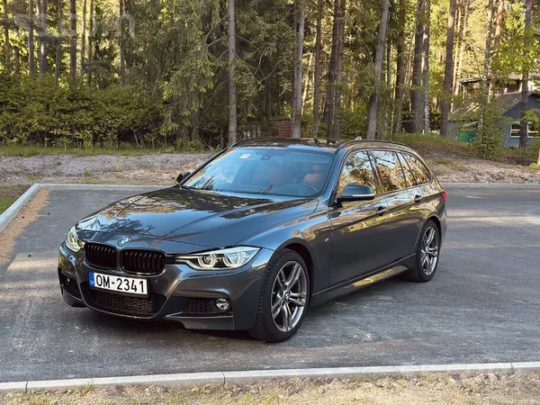 BMW BMW 318i M Sport Ļoti bagātīga komplektācija.