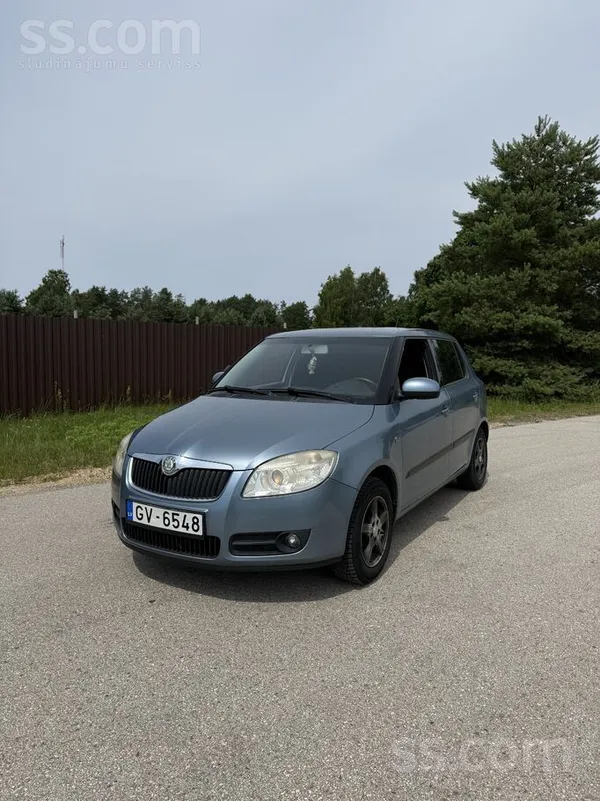 Skoda Pārdodu Škoda Fabia. Auto iegādāts Latvijā un esmu
