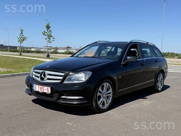 2012 Mercedes Benz C180 115kw, 1.8B, Manuāls - Tikko ievests

Auto ir labā tehniskā un vizuālā stāvoklī

- Multi stūre
- ...