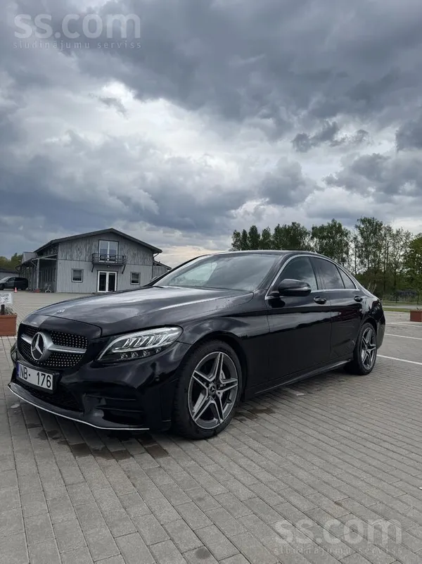 Mercedes Auto ievests no Francijas. Vienigais īpašnieks Lat