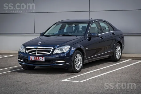 Mercedes Mercedes-Benz C 300 7G-Tronic (W204)