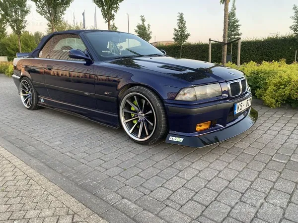 BMW Pardod vai mainu. Rakstit sms vai wacap. Sikak inf