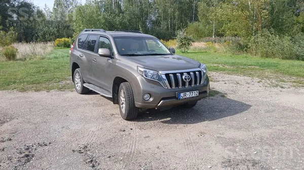 Toyota Продаю Toyota Land Cruiser 150, 2014 г. , 3.0 дизе