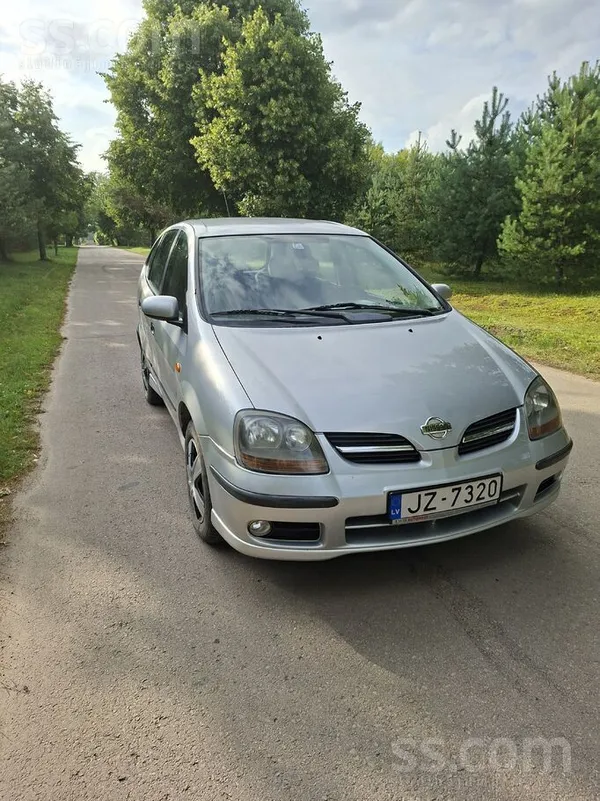 Nissan Pārdodu ļoti labu un izcilu ģimenes auto Nissan Al