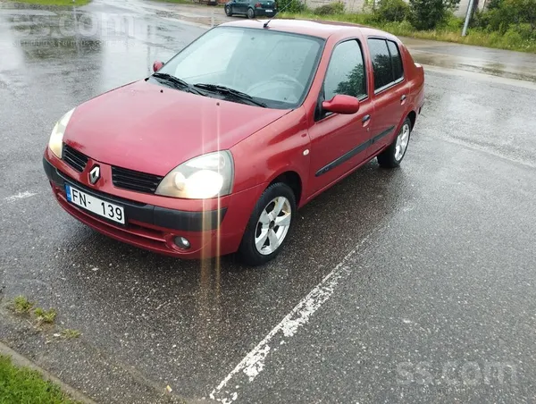Renault Pārdod koptu automobīli. Clio thalia versijā. 