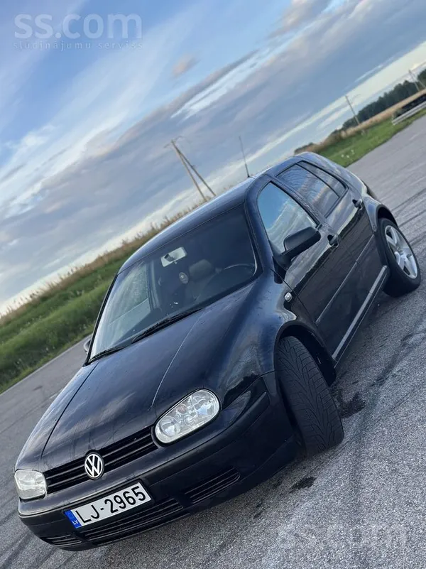 Volkswagen Golfs 4 