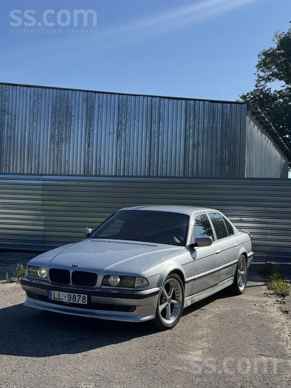 BMW Auto laba stāvokli 