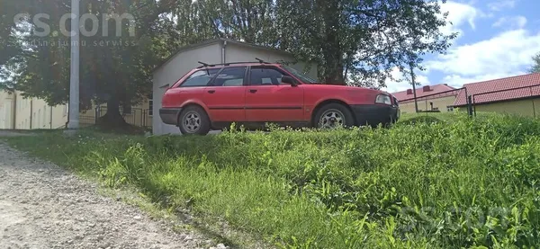 Audi В придачу двигатель и другие запчасти . ...
