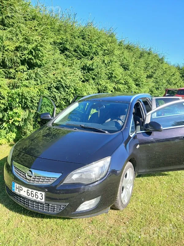 Opel Pārdodu Astru 2.0 116kw dīzeli