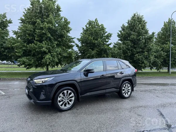 Toyota Toyota Rav4 Hybrid, 2024 год, 2.5 бензиновый гибри