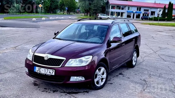 Automāts, bez rūsas, tehniskais stāvoklis ļoti teicams. Nomainītas pilnībā j