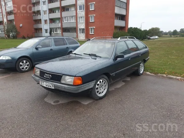 Audi Pārdod audi 100 2.5 Tdi. Auto rūc, brauc, bremzē. 