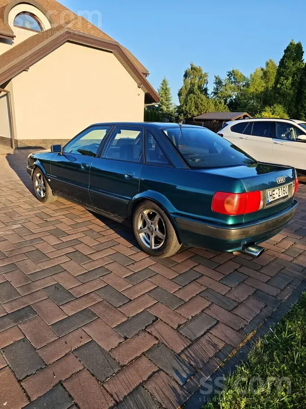 Audi Pārdodu Audi 80 (B4) ar nu jau retu 2.6 V6 dzinēju