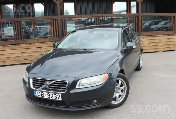 Volvo S80
