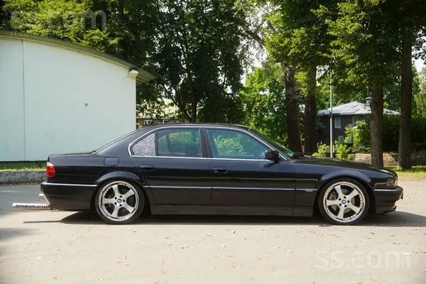 E38 740i Stance project from Germany for sale / uz pardosanu stiligs 740i no