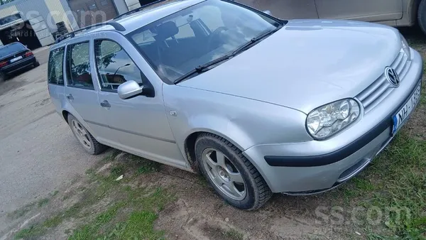 Volkswagen Pārdod ejošu Golf 4 universāli ar skati -03.02.202