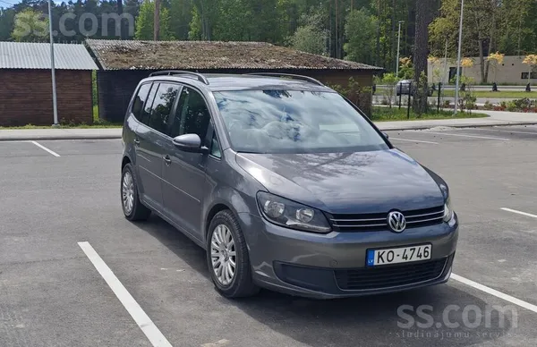 Volkswagen Uzticīgs auto, pabraucis Latvija, normālā stāvoklí