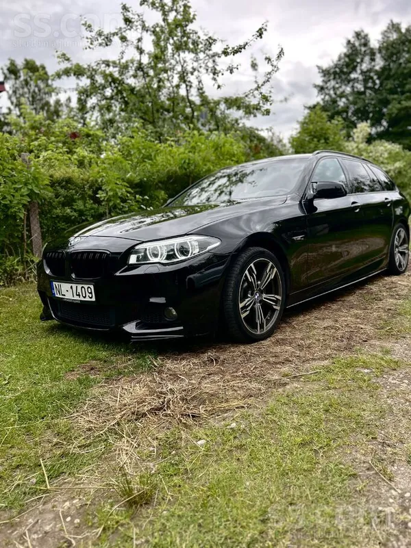 BMW Pārdod BMW 520d Mtouring (F11), 2011. gada izlaidu