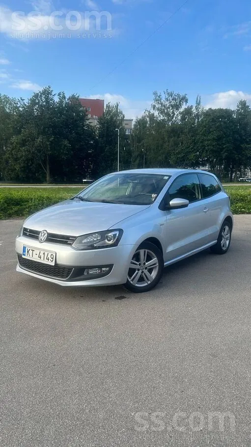 Volkswagen Volkswagen Polo 1.6 dīzelis 66kw 2014.g. 