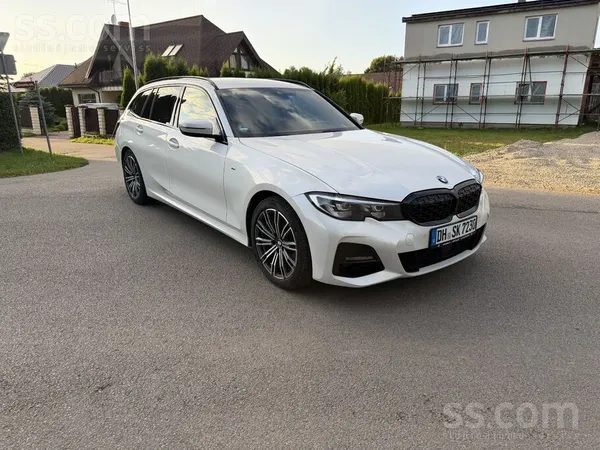 BMW M paka. 320d. 