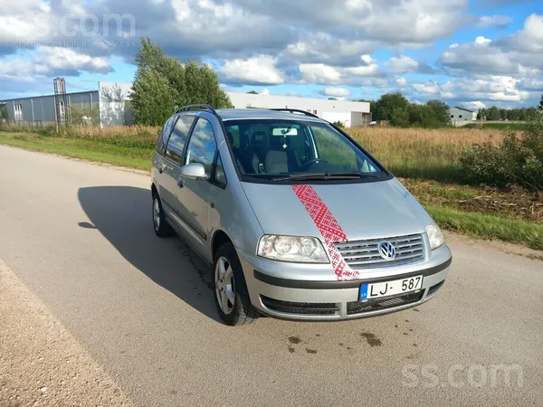 Volkswagen Pārdodu 1, 9 tdi, 85kW Sharan. Latvijā kopš 2018.g