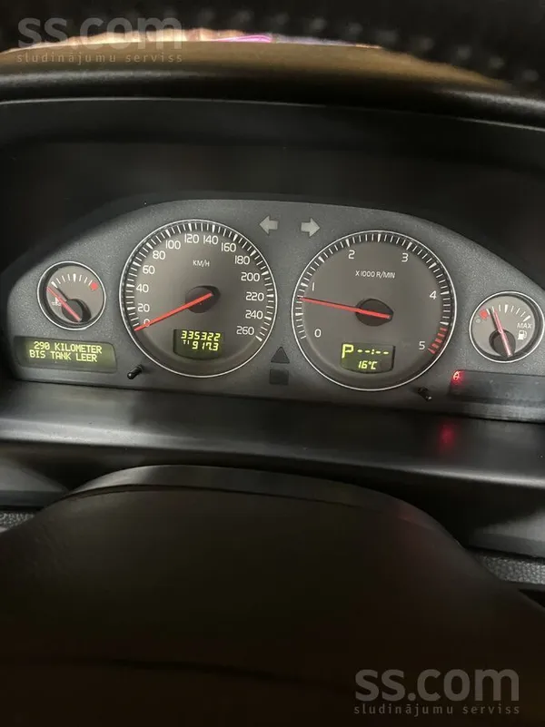 Volvo Pārdodas par metāllūžņu cenu Volvo s60 kw96. (Bez 