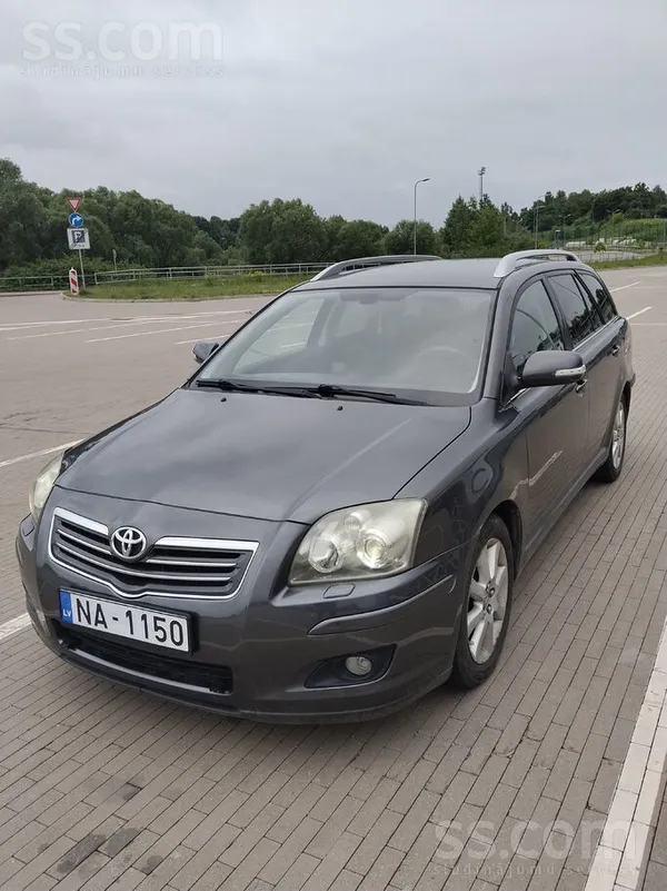 Toyota 93kw. не ржавая, хорошее сост. ...