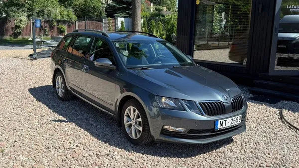 Skoda Škoda Octavia Facelift – dīzelis, automāts. 