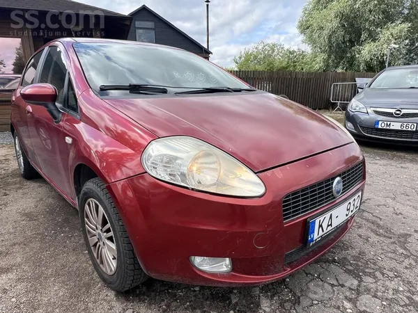 Fiat Fiat Punto ar jaunu TA un nomakšatu nodokli pa so 