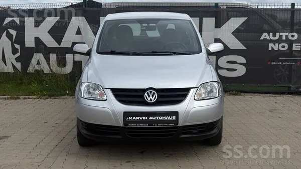 Volkswagen Volkswagen Fox labā tehniskā un vizuālā stāvoklī.