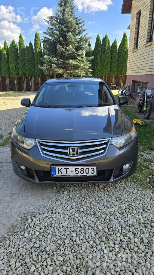 Honda Tiek tirgots auto ļoti laba stavokli ar jaunu Ta. 