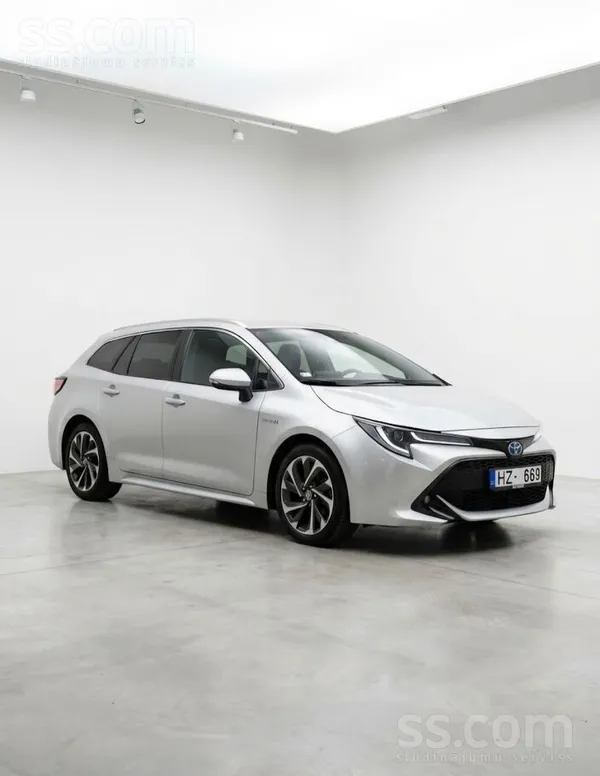 Toyota Продам автомобиль toyota 2021 года