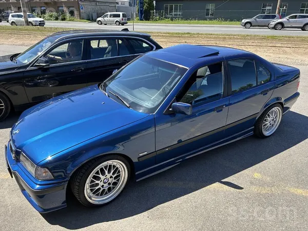Pārdodu labu bmw e36 
Auto nav sarūsējis
Vizuāli un tehniski ļoti labā stā