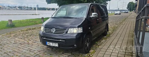 Volkswagen VW Multivan Highline 3.2 V6, 173 kW, automāts, TV,