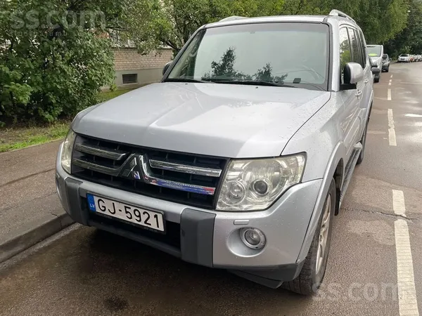 Mitsubishi Pārdodu uzticamu un godīgu apvidus auto teicamā te