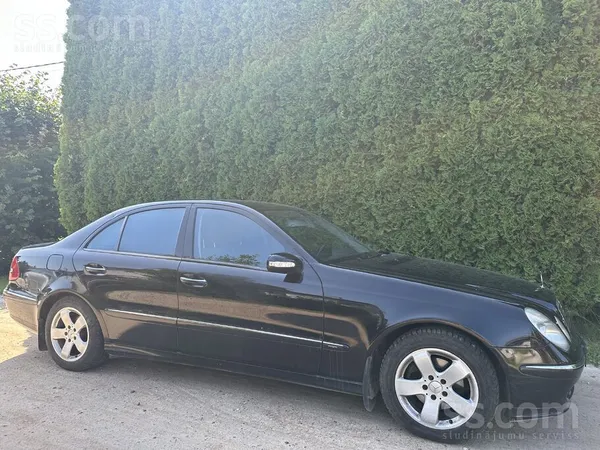 Mercedes E220