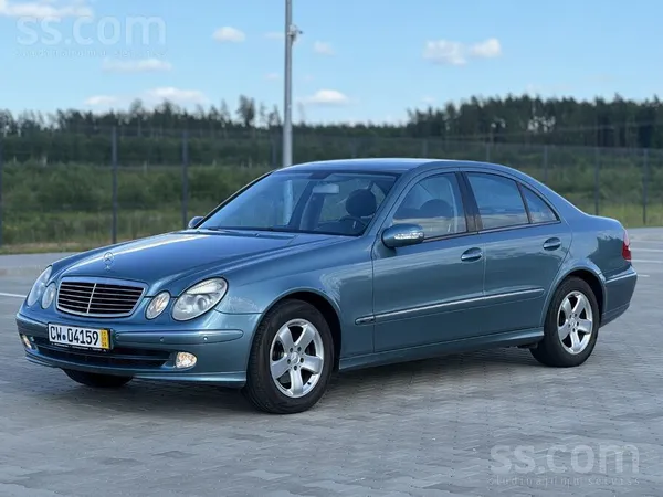 Mercedes-Benz E240
Mašīna savā gaitā atbraukusi no Vācijas, ļoti labā vi