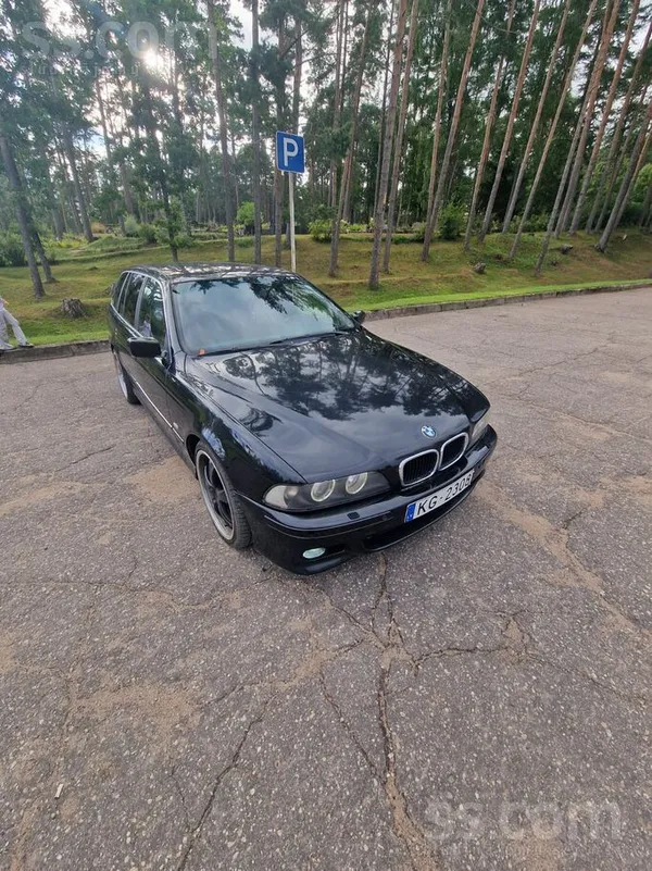 BMW Mašīnai mainīta pneimo, jauns akumulators