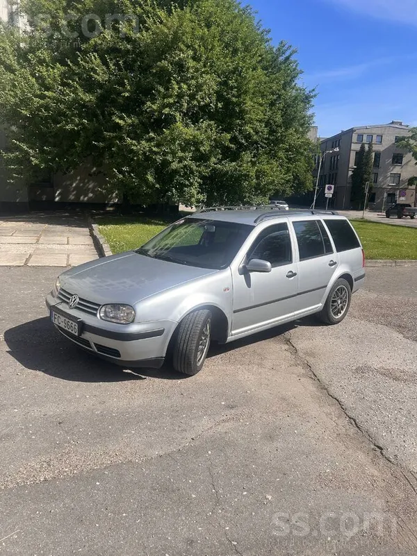 Volkswagen Uz tirgu iet golfs ar jaunu apskati līdz 01.07.202