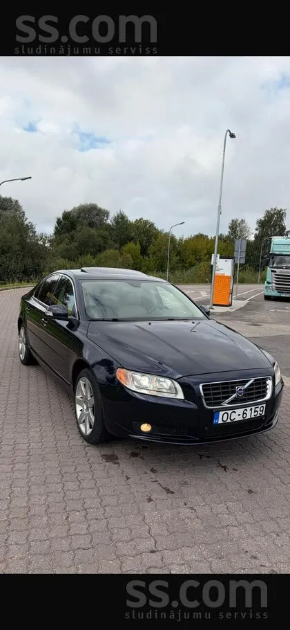 Volvo S80 - 1