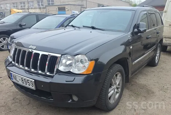 Jeep Pārdodu Jeep Grand Cherokee. Vizuāli un tehniski l