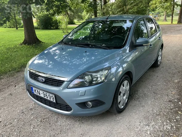 Ford TA uz gadu. Ļoti bagatiga komplektacija, un viss s
